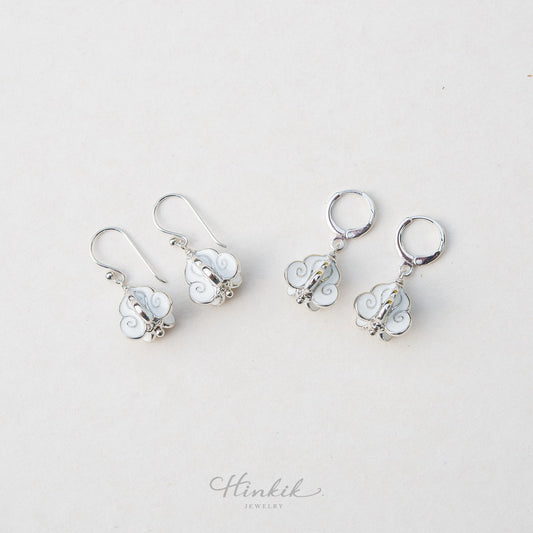 Dok Ruk (Crown Flower) Earrings (Rhodium Plated) | Hinkik Jewelry