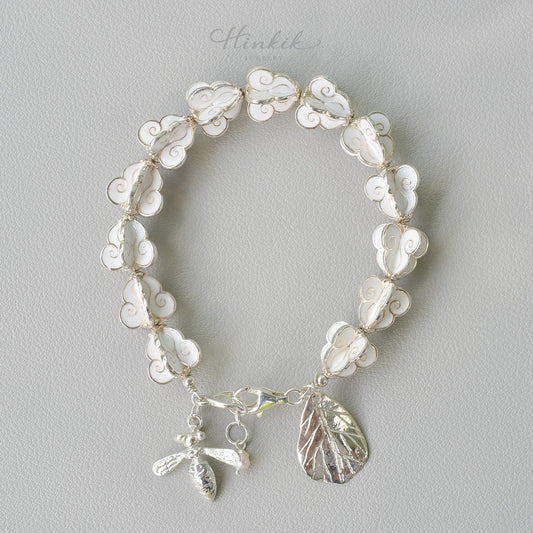 สร้อยข้อมือดอกรักเต็มวง – เงินแท้ 925 เคลือบอีนาเมลสีขาว